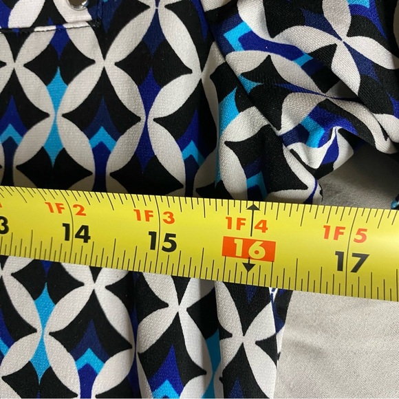 White House|Black Market Dress Womans Medium Collard Chain V Neck Geometric Blue - Picture 6 of 9